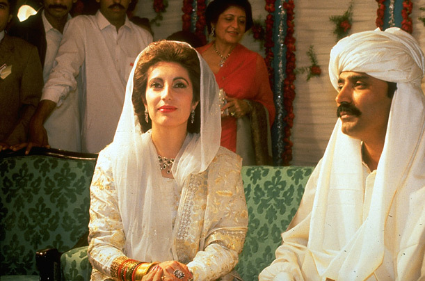 benazir bhutto hot. Tags: Benazir Bhutto,
